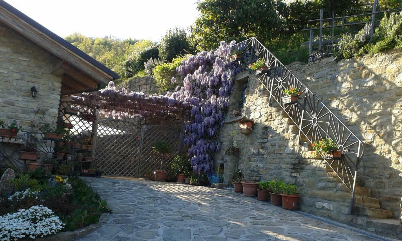 Ca D' Fefi Bed & Breakfast Gorzegno Exterior photo